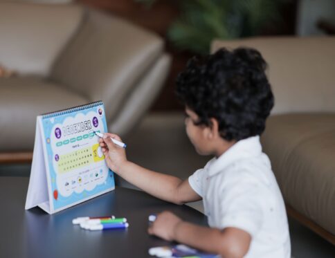 Interactive Kids Calendar